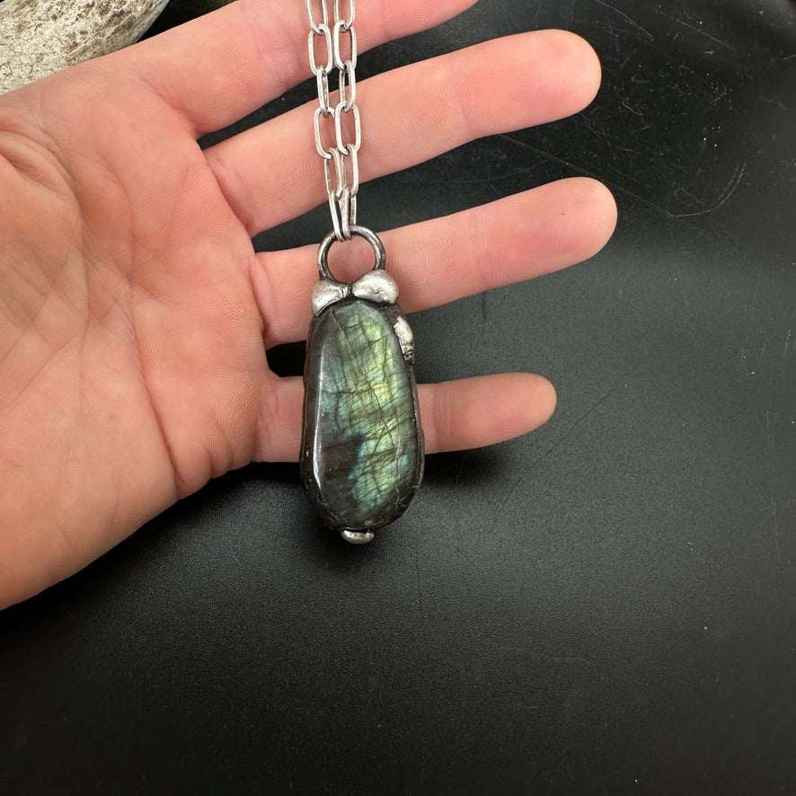 Magic ~ Labradorite Necklace