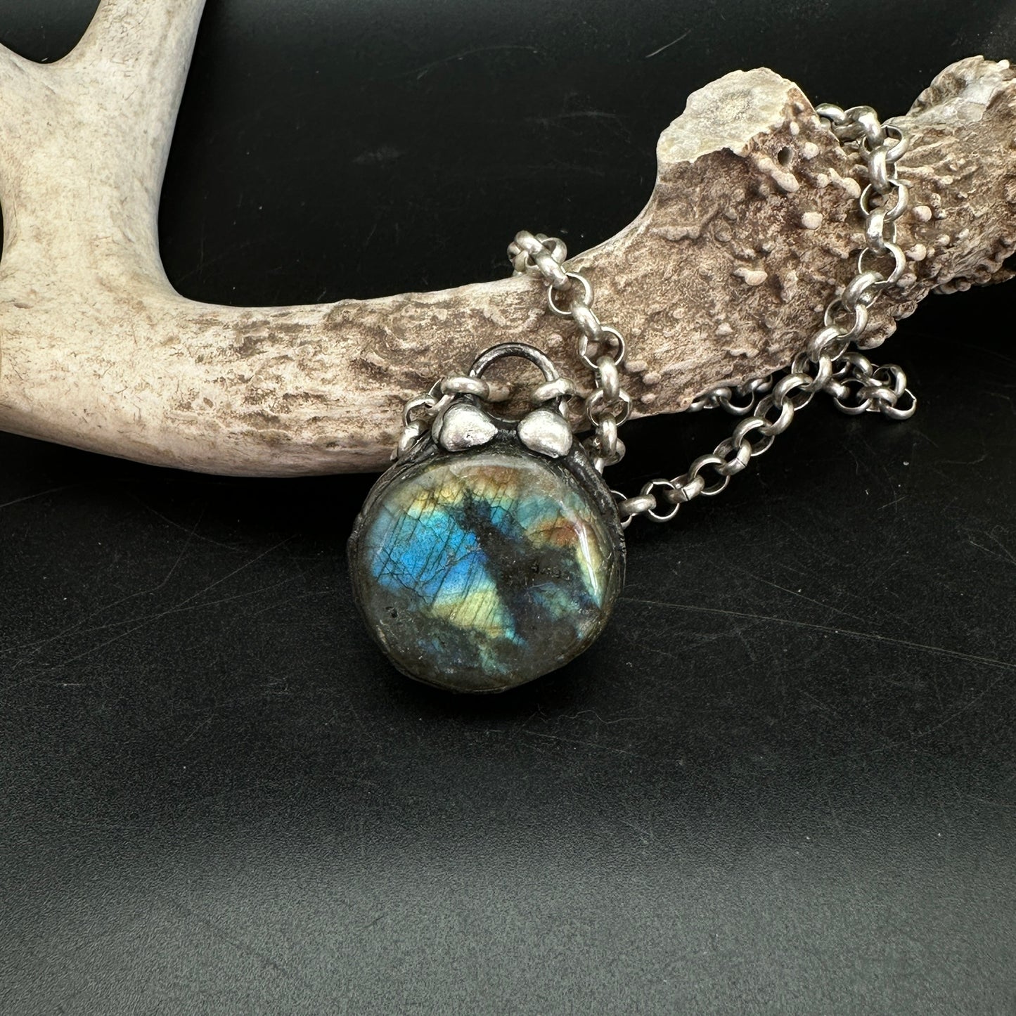 Magic ~ Labradorite Necklace