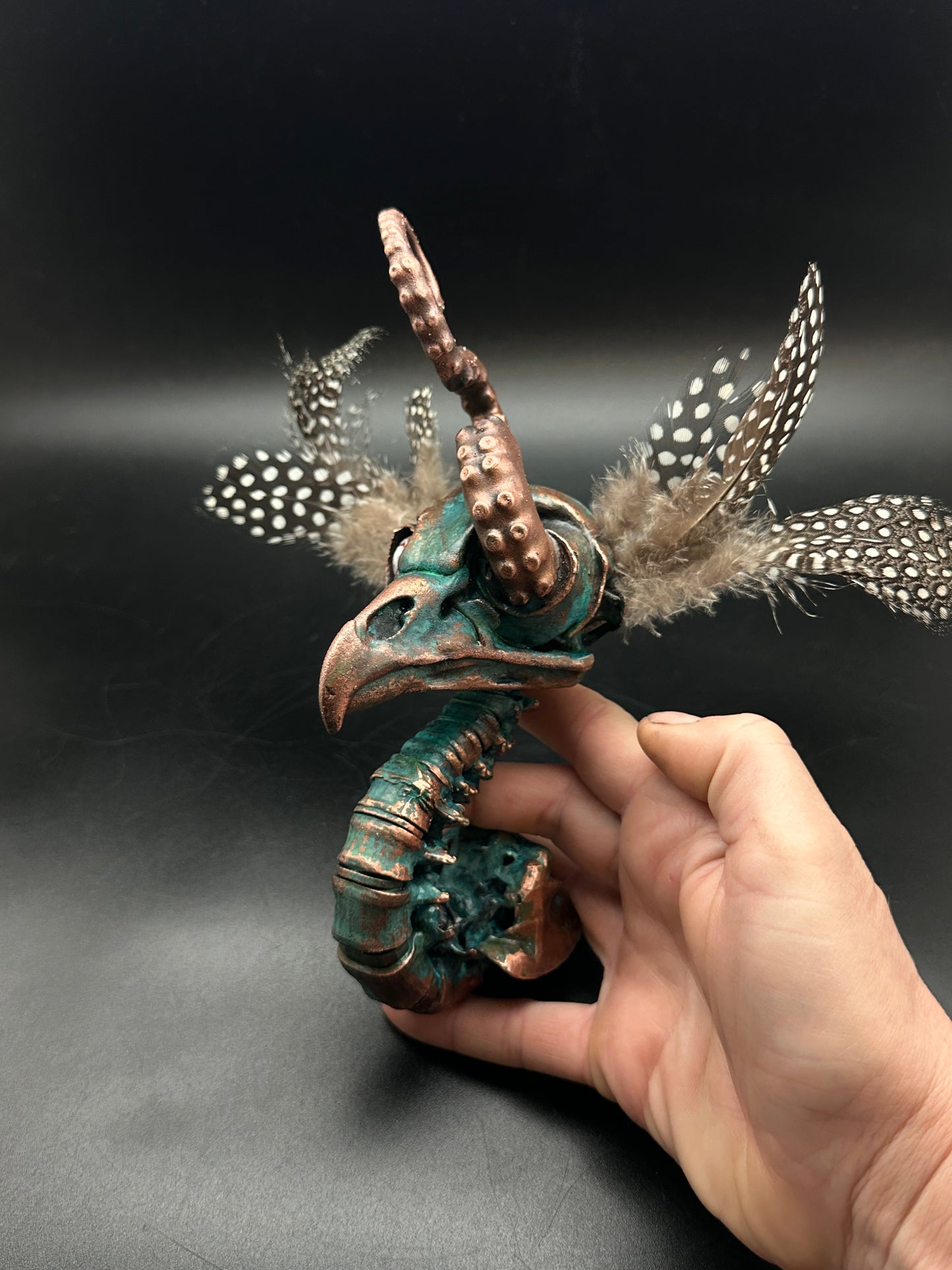 Featherhead w/ Tentacle Wall Mount